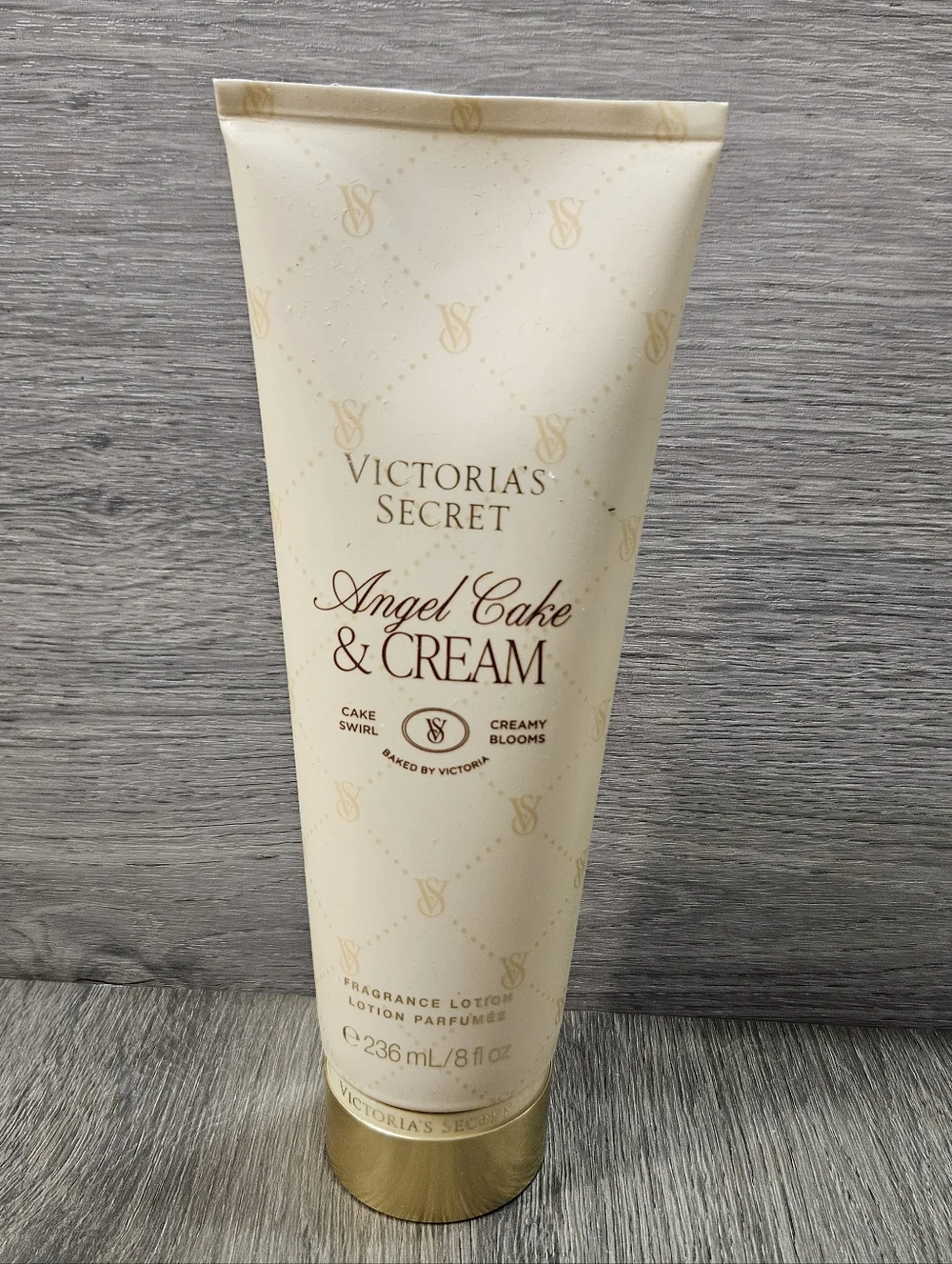Victoria's Secret ANGEL CAKE & CREAM Body Mist & Lotion Set NEW BAKED BY VS